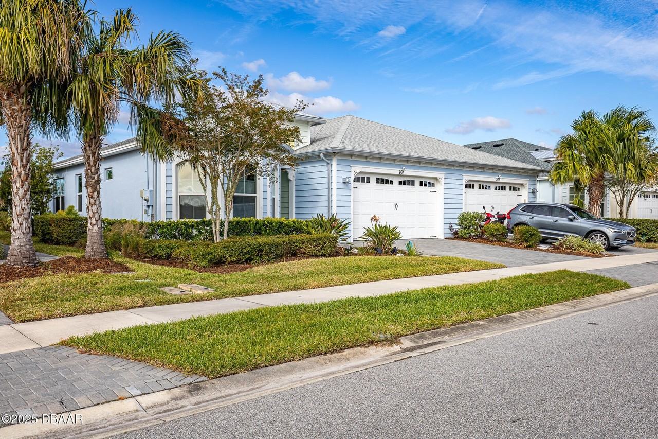 261 Island Breeze Ave - Photo 2 of 50