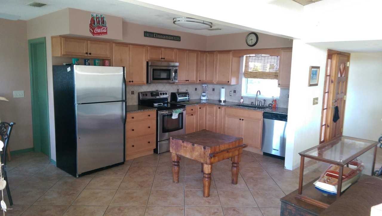 8 Juniper Drive - Photo 4 of 22