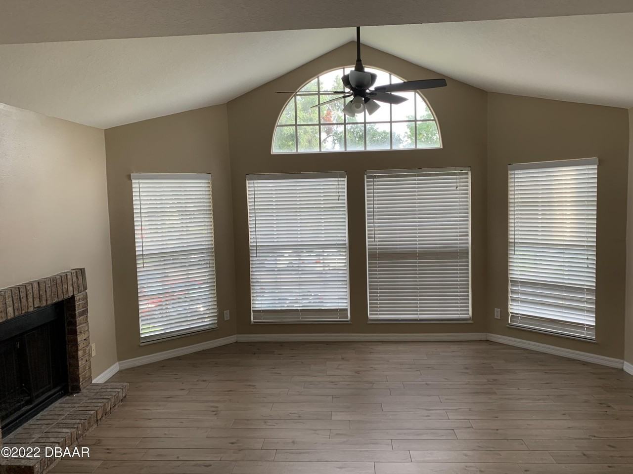 942 Bakewell Ct Apt 202 #202 - Photo 3 of 15