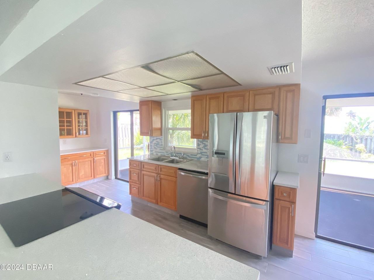 12 Ocean Crest Drive - Photo 6 of 31