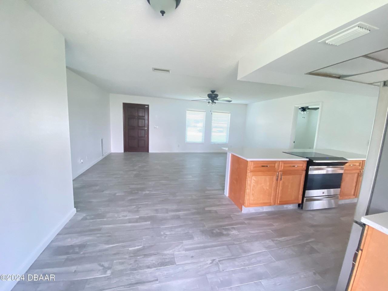 12 Ocean Crest Drive - Photo 7 of 31