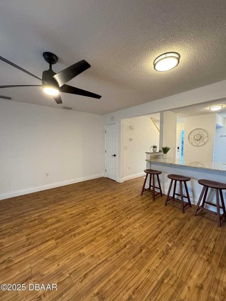 175 Yorktowne Drive #3 - Photo 6 of 36