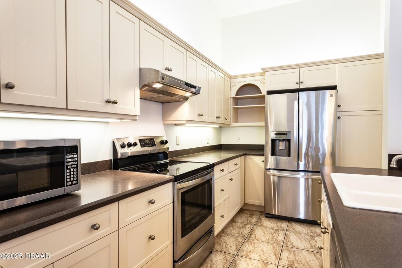 142 Heron Dunes Dr - Photo 7 of 45