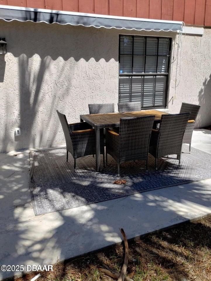 962 Stonybrook Cir - Photo 6 of 15