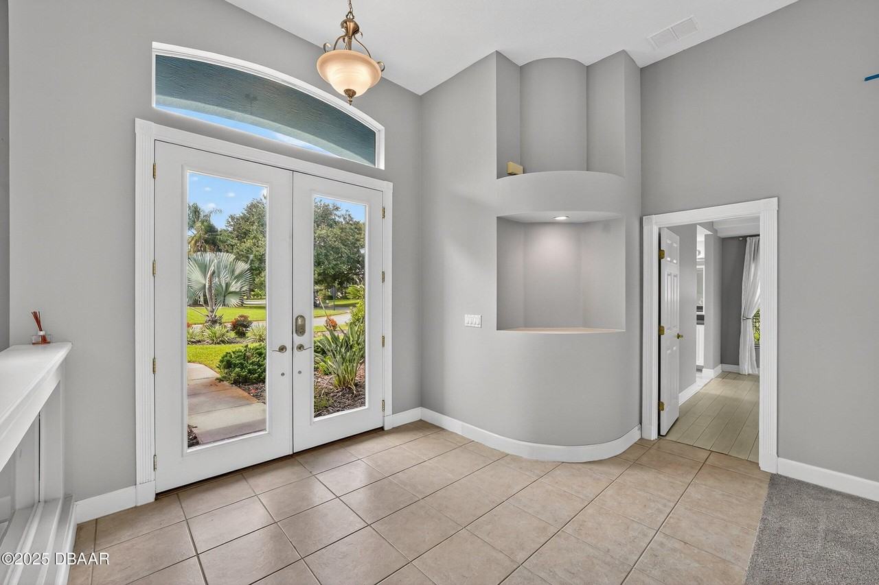 1201 Hampstead Lane - Photo 6 of 41