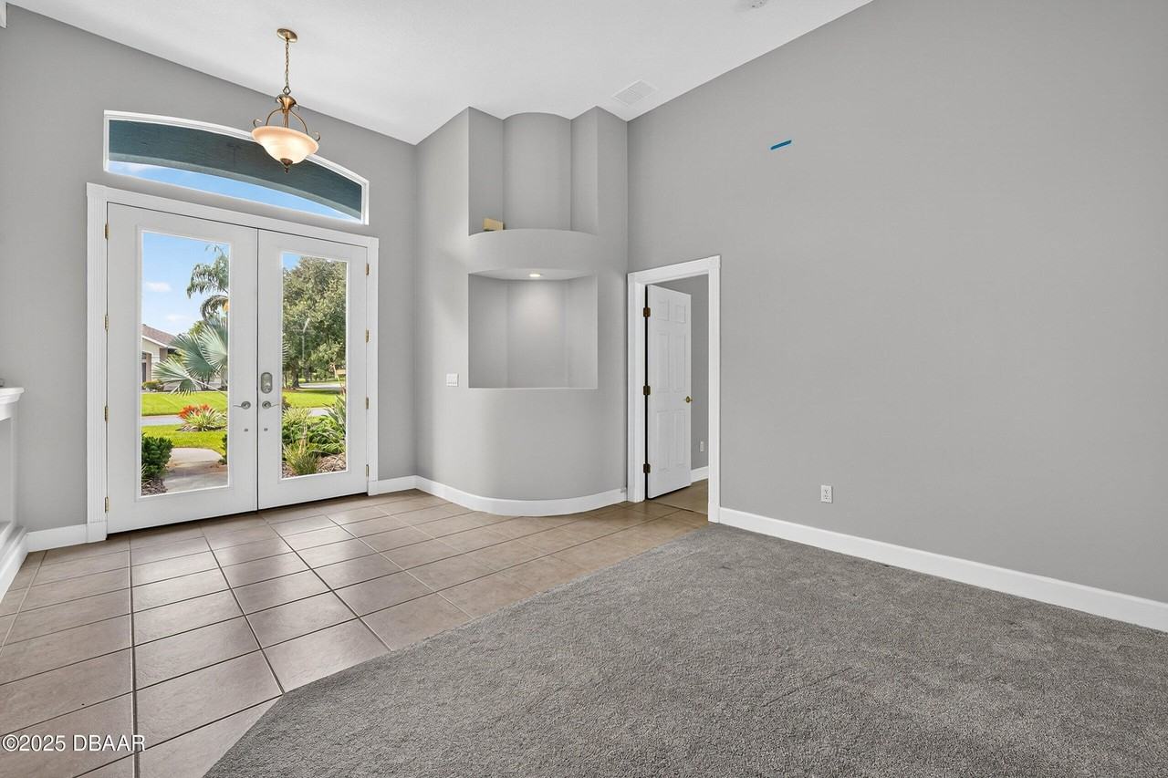 1201 Hampstead Lane - Photo 7 of 41