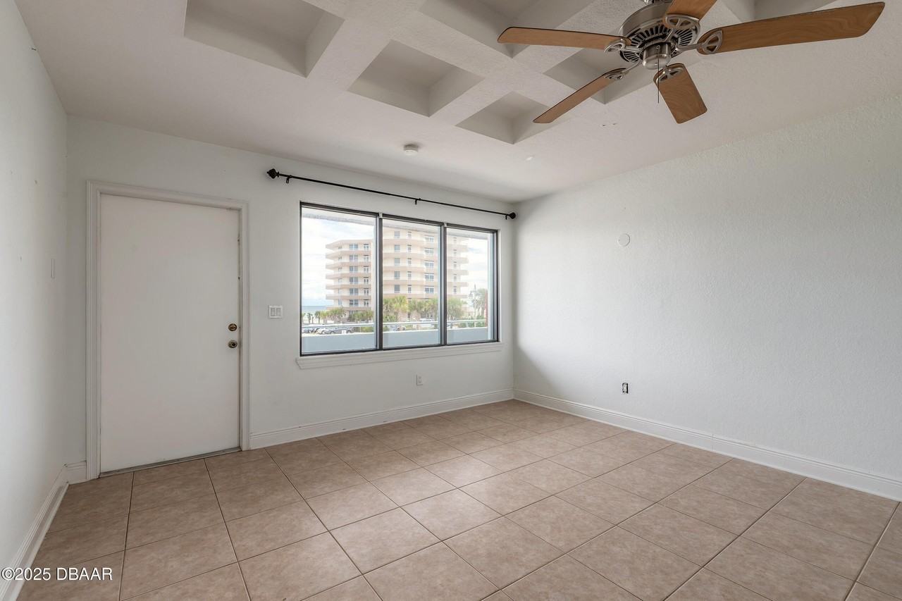 3624 South Atlantic Avenue #203 - Photo 4 of 12