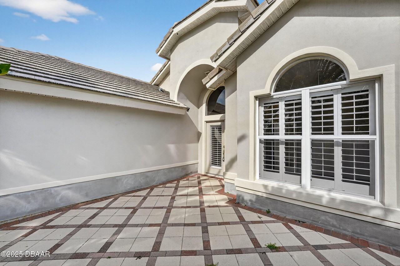 37 Bay Lake Drive - Photo 5 of 28