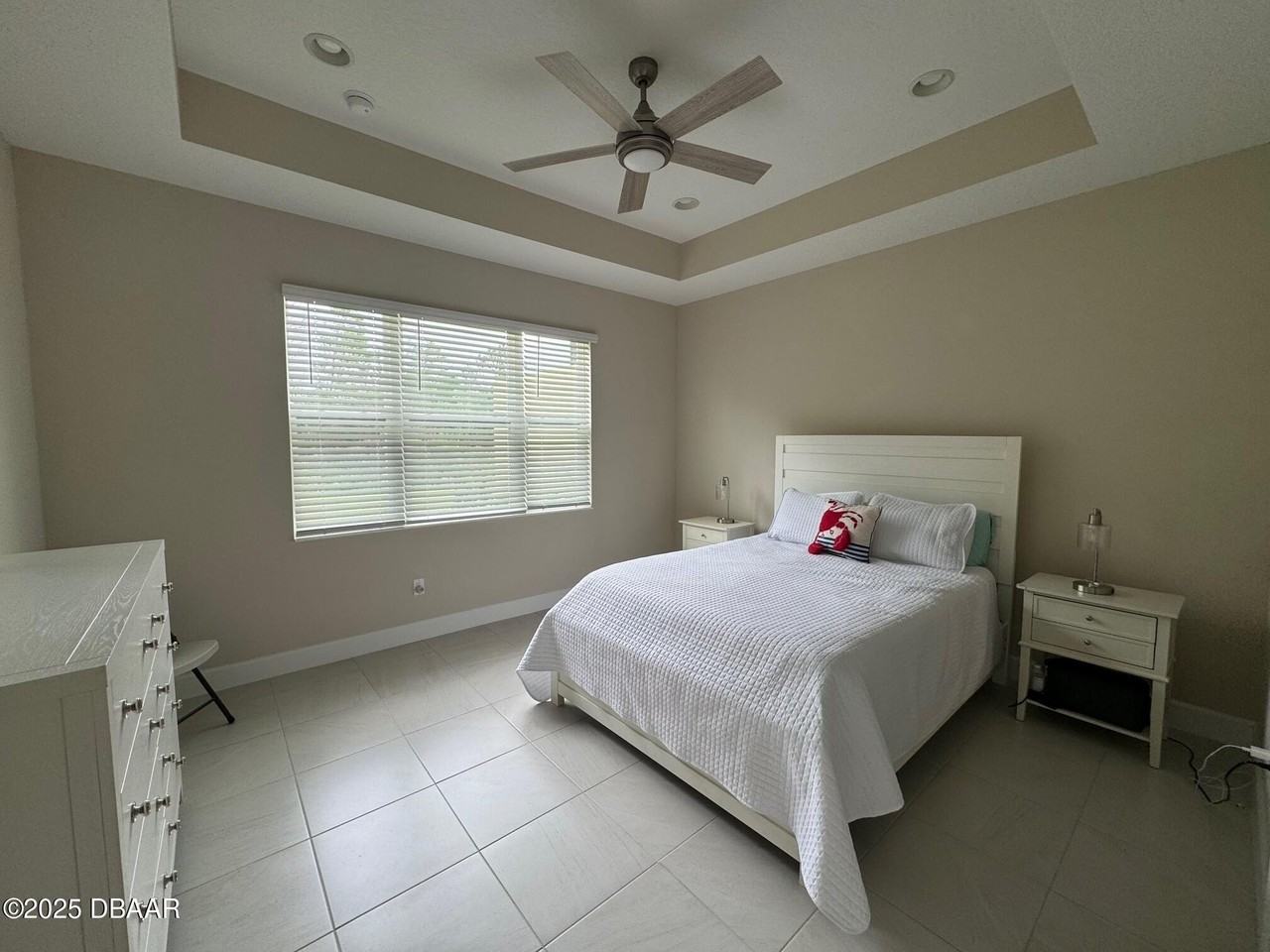 1016 Sea Shell Ct - Photo 4 of 25