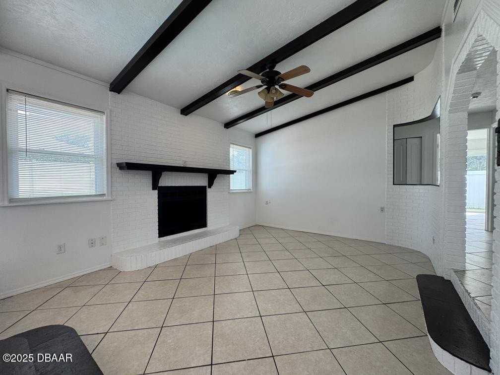 397 Oslo Dr - Photo 6 of 25