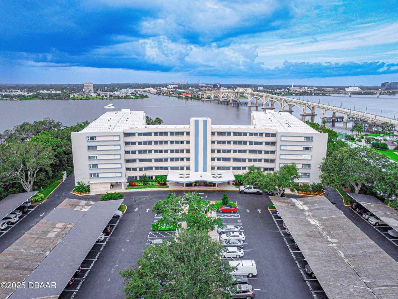 1224 S Peninsula Dr Apt 401 #401