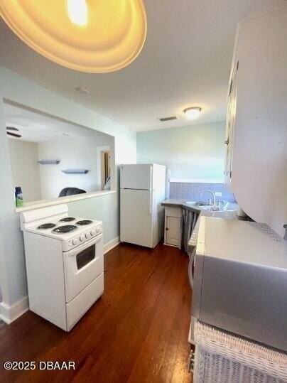 409 Poinsettia Rd Apt 2 #2 - Photo 7 of 15