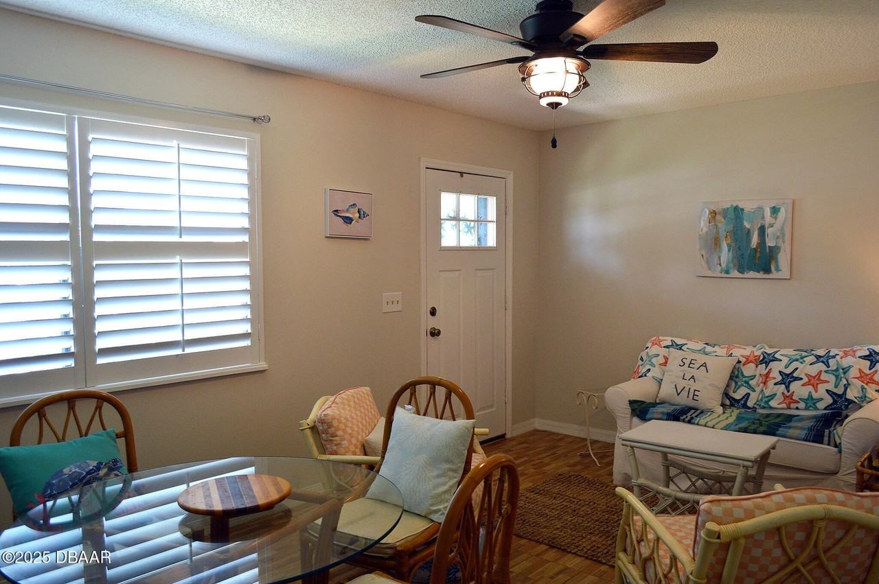 64 Cardinal Drive #B - Photo 5 of 44