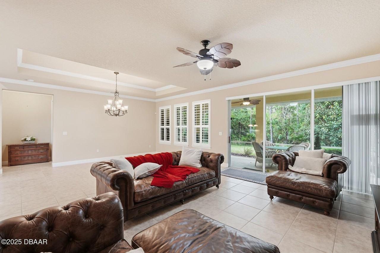 341 Chelsea Place Ave - Photo 5 of 43