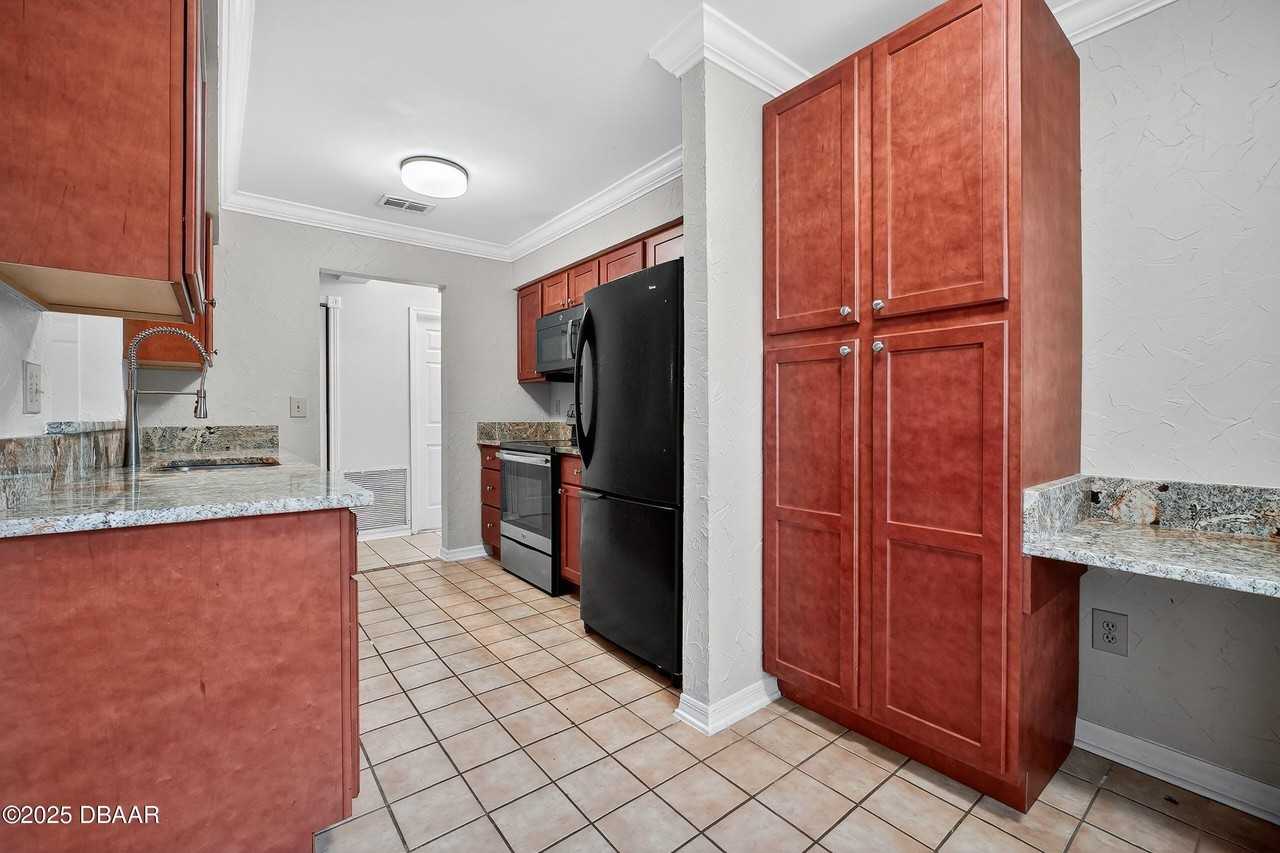 115 Bob White Court - Photo 3 of 13