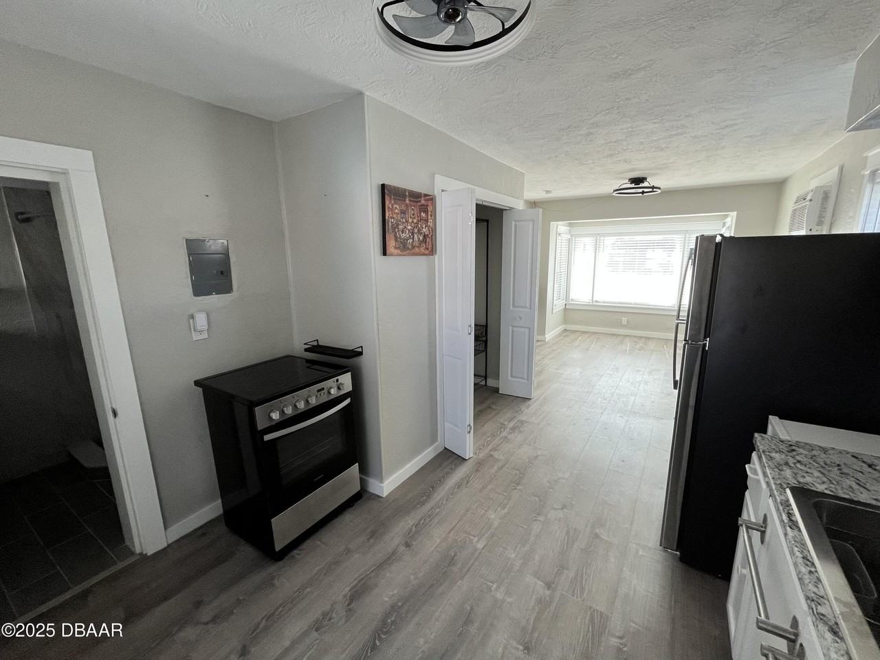 515 Frances Terrace - Photo 7 of 17