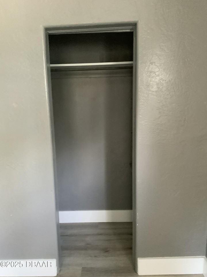 633 Florence St Apt 3 #3 - Photo 5 of 12