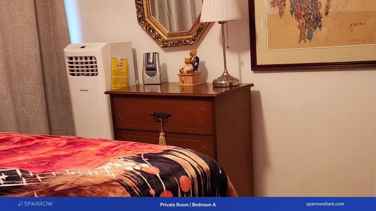 London Green Ct & Driftwood Ave - Photo 3 of 6