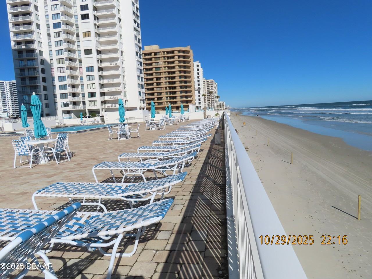 3047 S Atlantic Ave Apt 1601 #1601 - Photo 7 of 30