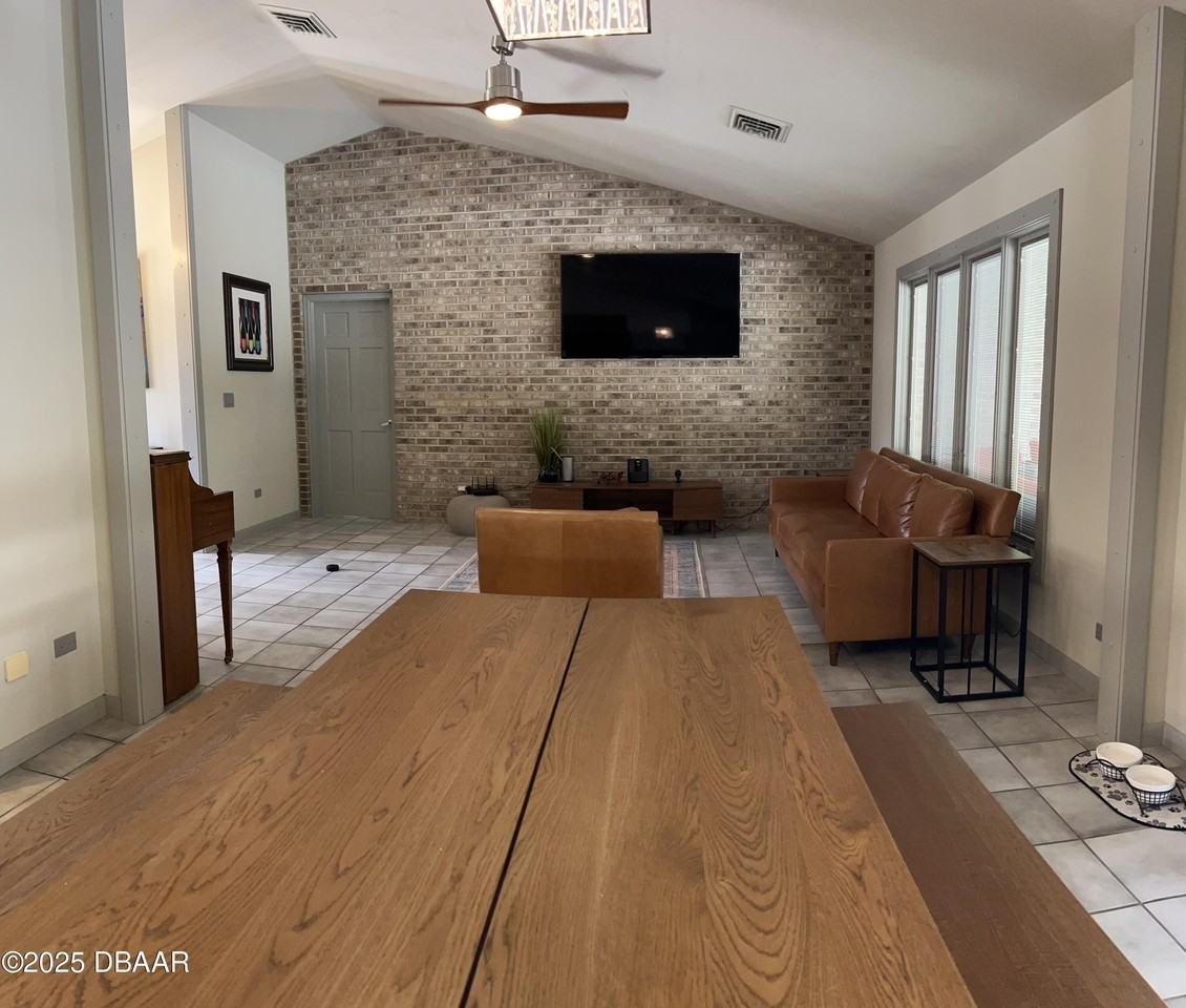 41 Lazy Eight Drive - Photo 4 of 15