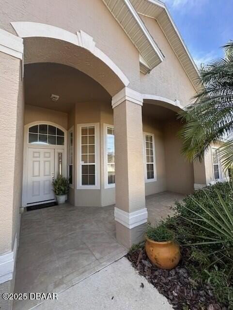 6820 Stoneheath Ln - Photo 2 of 46