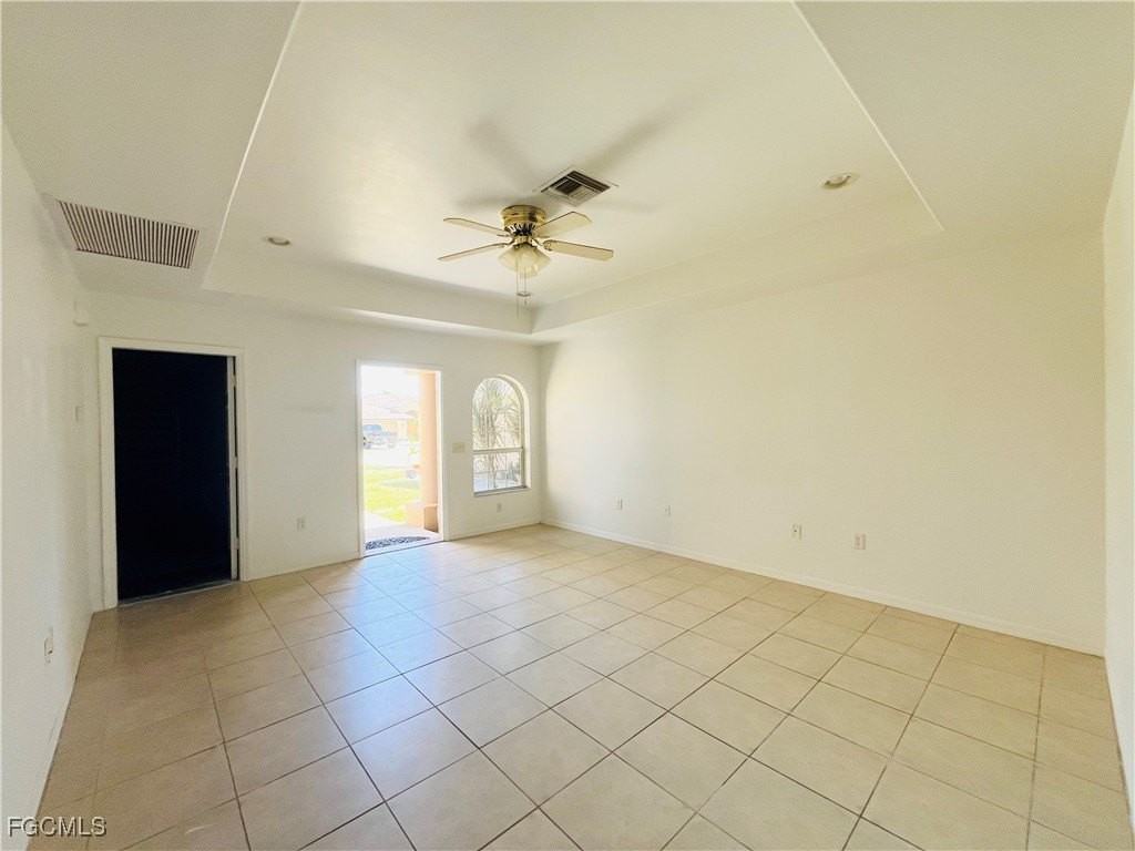 3018 Se Santa Barbara Pl - Photo 6 of 22