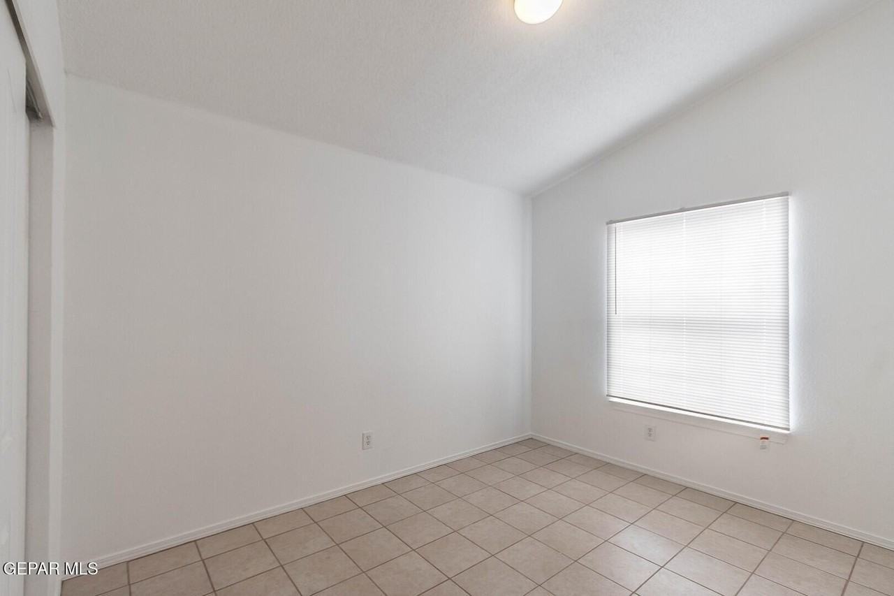 12458 Paseo Azul Dr - Photo 7 of 22