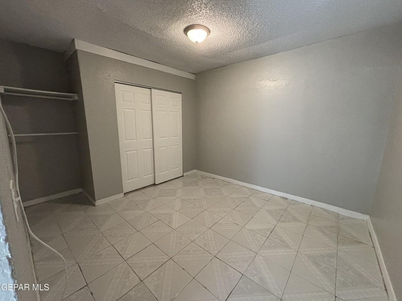 14260 Montana Ave Apt 5 #5 - Photo 6 of 11
