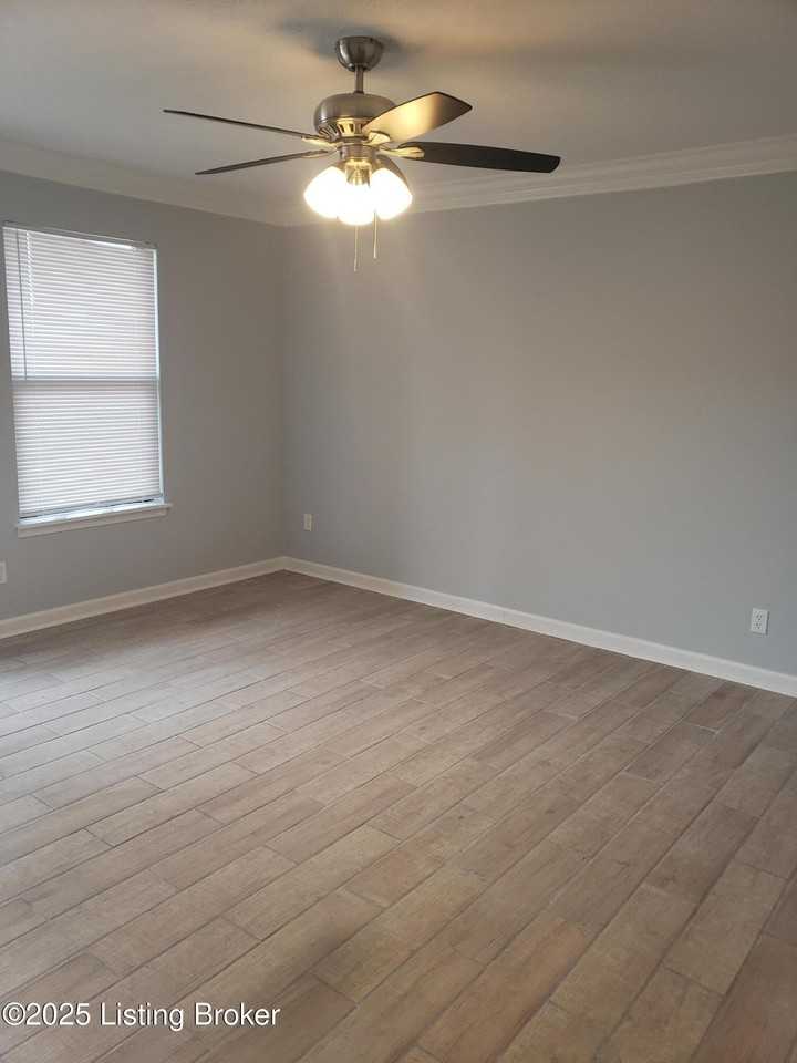 108 East Florence Avenue #34 - Photo 5 of 5