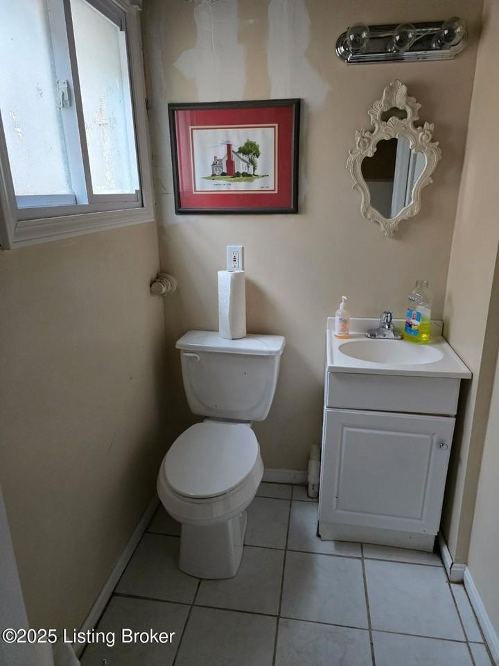 126 South Sherrin Avenue #BS - Photo 6 of 6