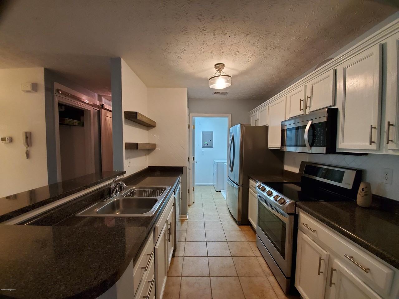 1103 Powerhouse Lane #202 - Photo 6 of 26