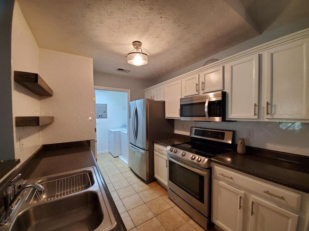 1103 Powerhouse Lane #202 - Photo 7 of 26