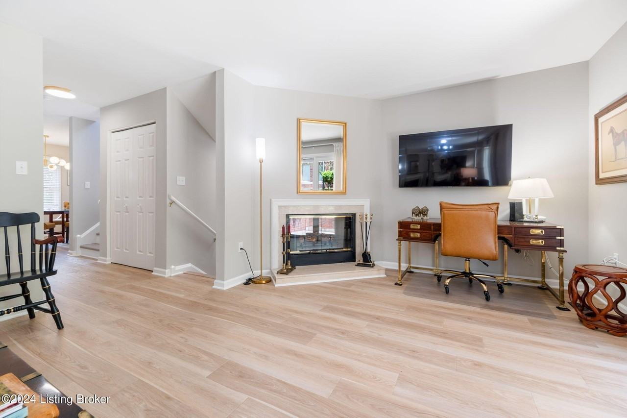 638 S 2nd St Apt 1 #1 - Photo 5 of 48