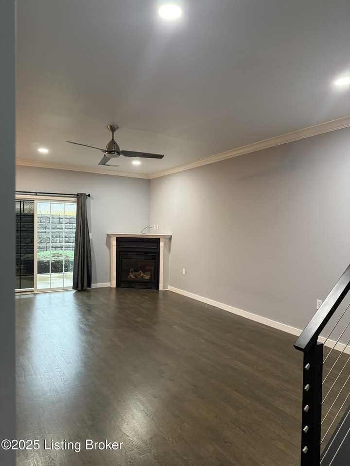 5012 Kames Sq - Photo 2 of 29