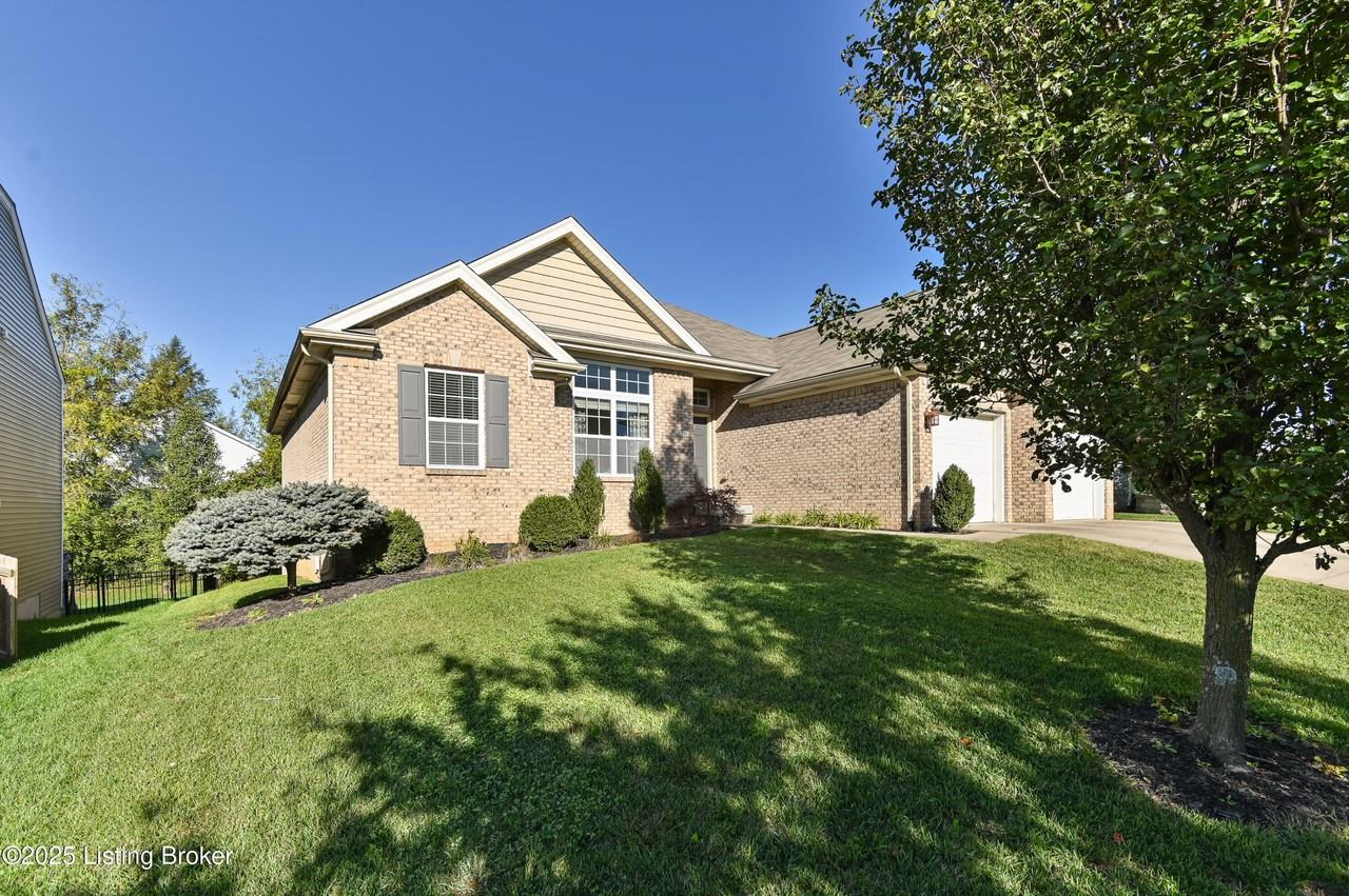 220 Rockcrest Way - Photo 5 of 50