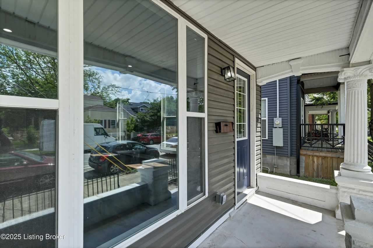 511 East Kentucky Street - Photo 2 of 25