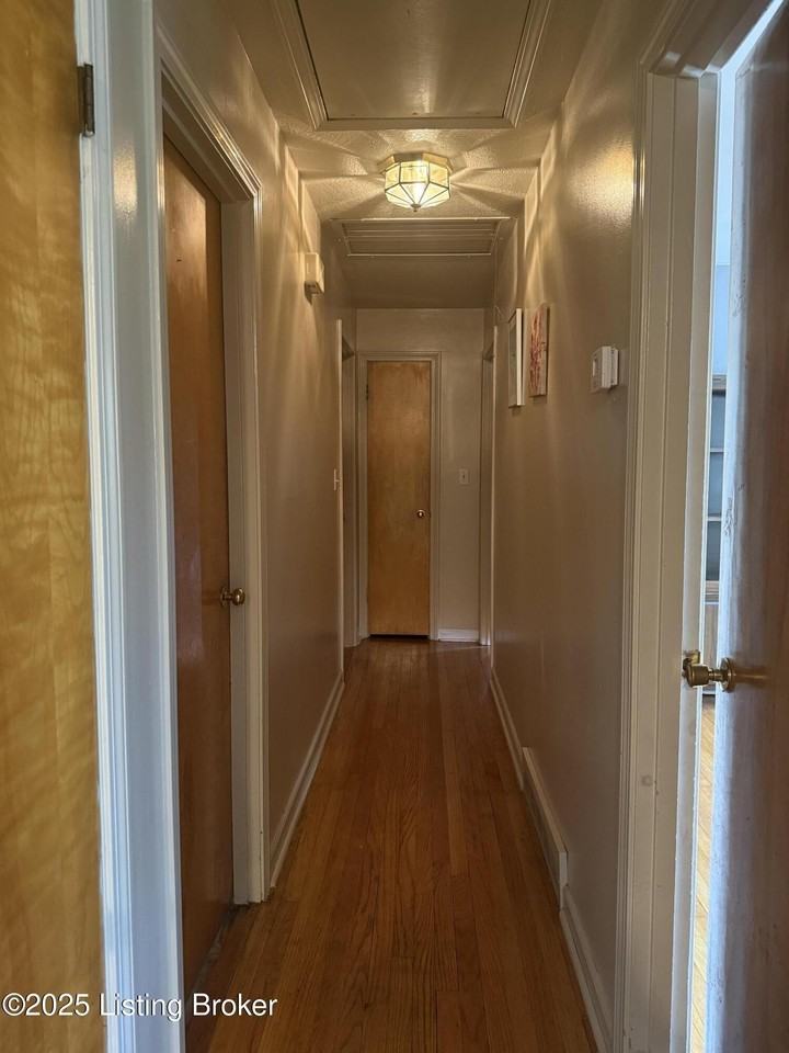 6113 Princess Way - Photo 3 of 12