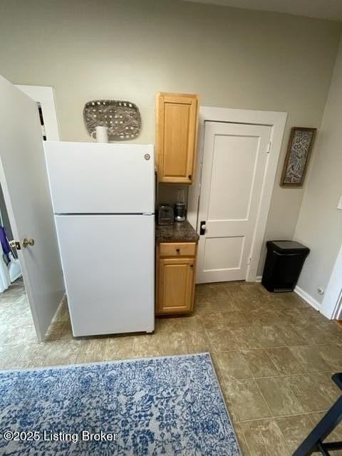 123 North Keats Avenue #B - Photo 4 of 33