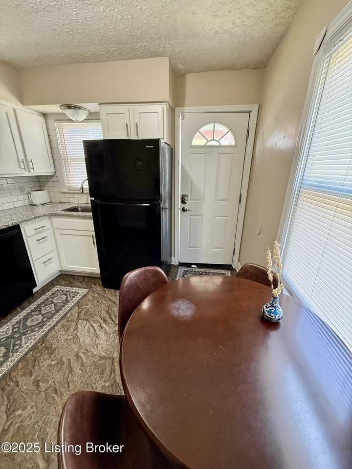 2402 Bradley Avenue #1 - Photo 3 of 13