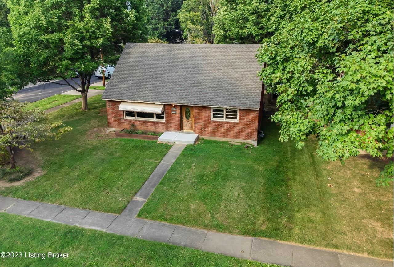 3311 Dogwood Drive - Photo 2 of 29