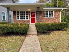 featured image of 2211 Wrocklage Ave