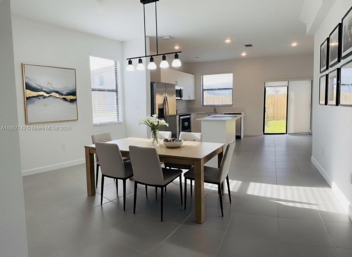 11795 Southwest 246th Terrace - Photo 2 of 8