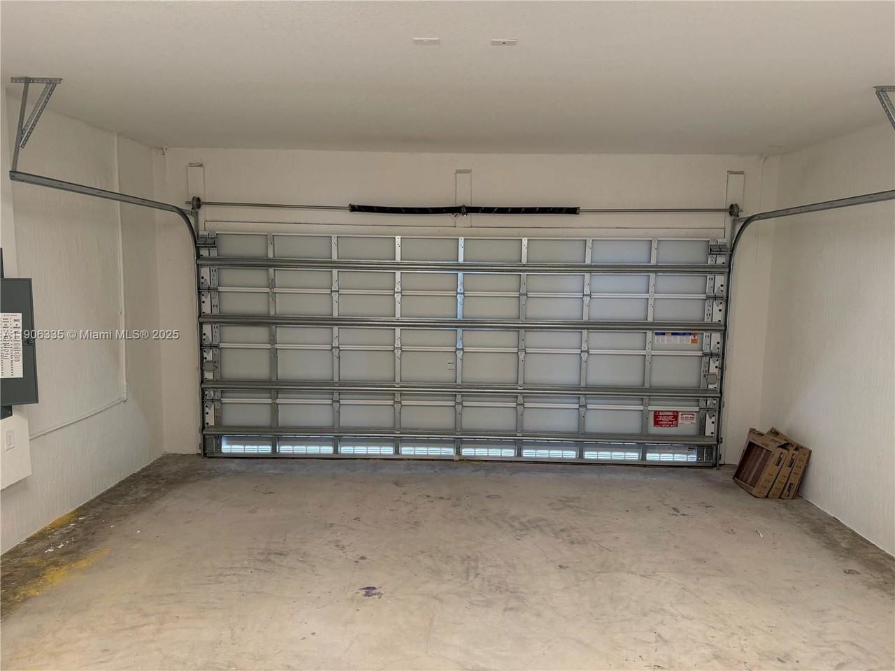 2426 Se 26th Ln - Photo 6 of 8