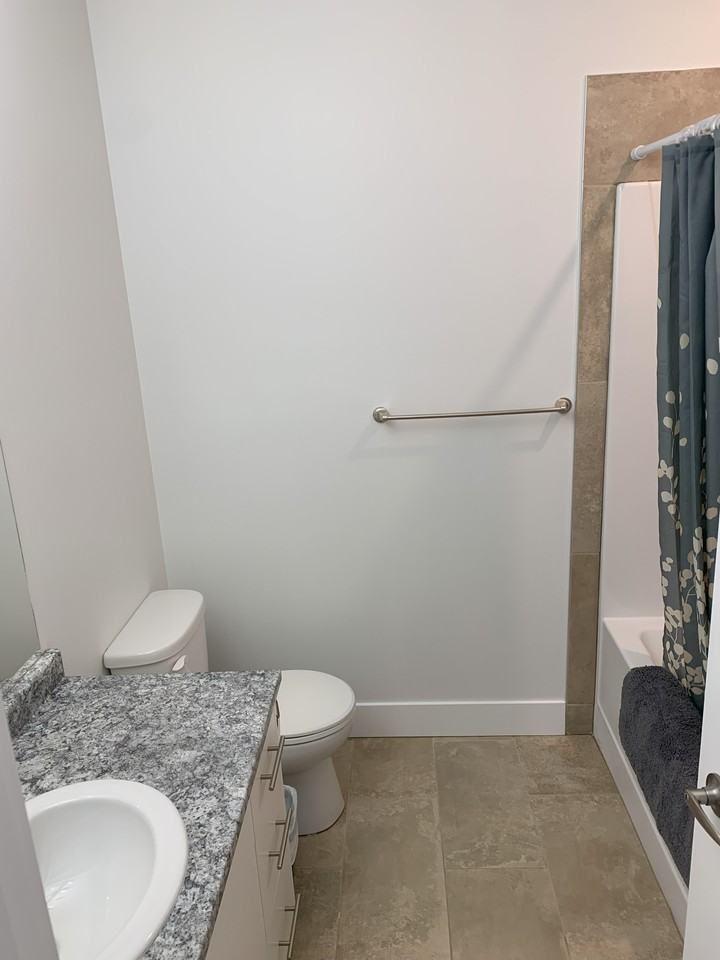 8003 83 Avenue - Photo 6 of 8