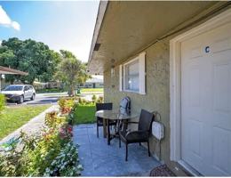 featured image of 581 Kathy Lane #B