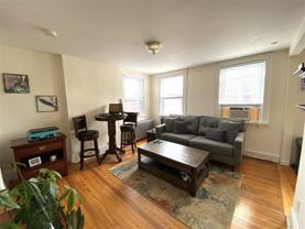 647 Garden St #3W - Photo 1 of 1