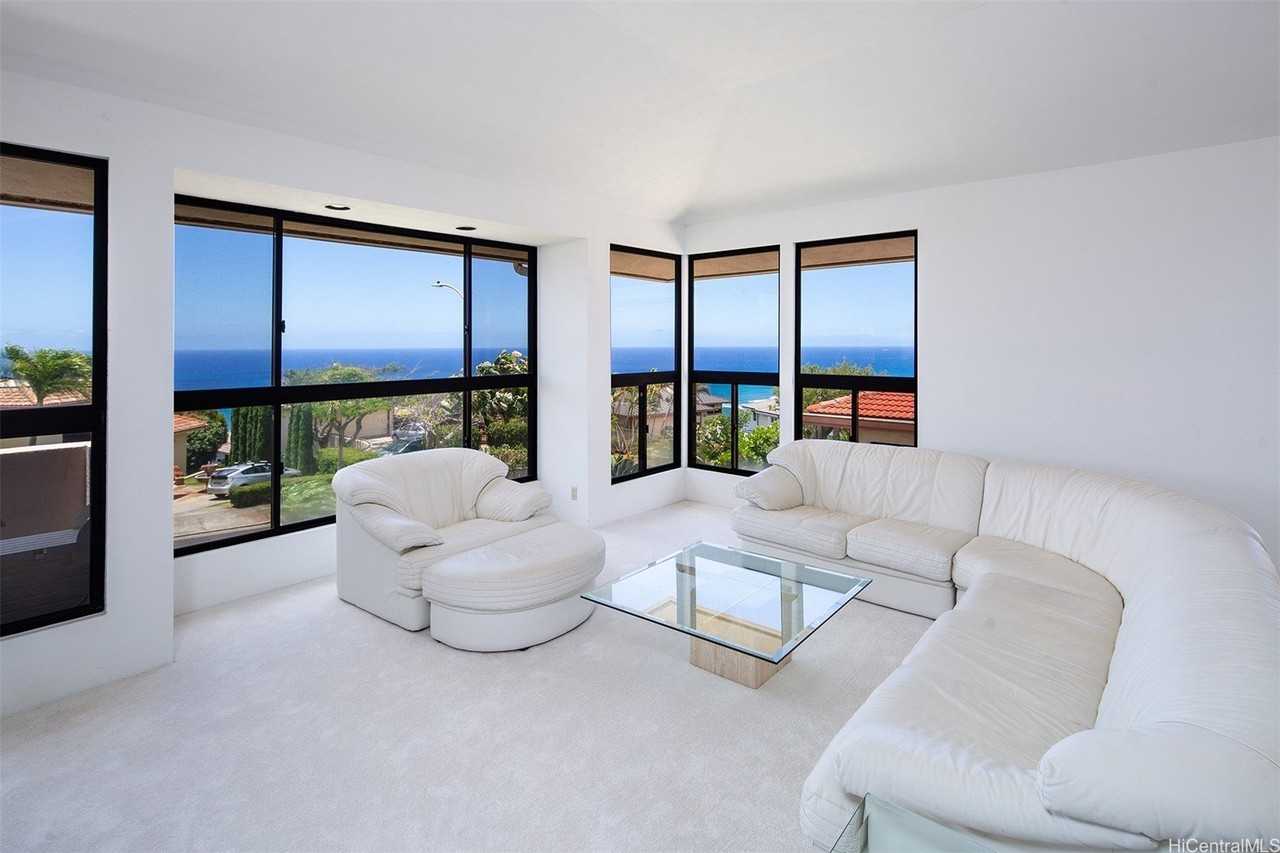 154 Maono Place - Photo 4 of 25