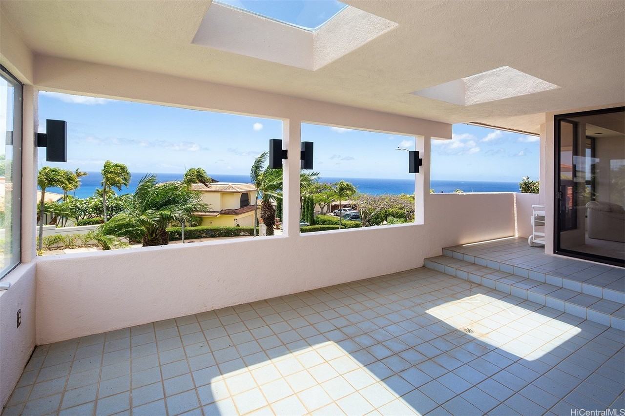 154 Maono Place - Photo 5 of 25