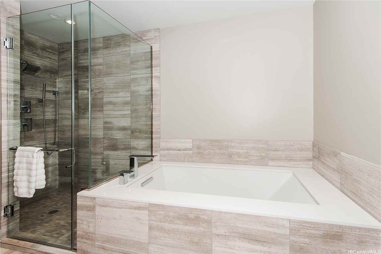 1555 Kapiolani Boulevard #1408 - Photo 7 of 25