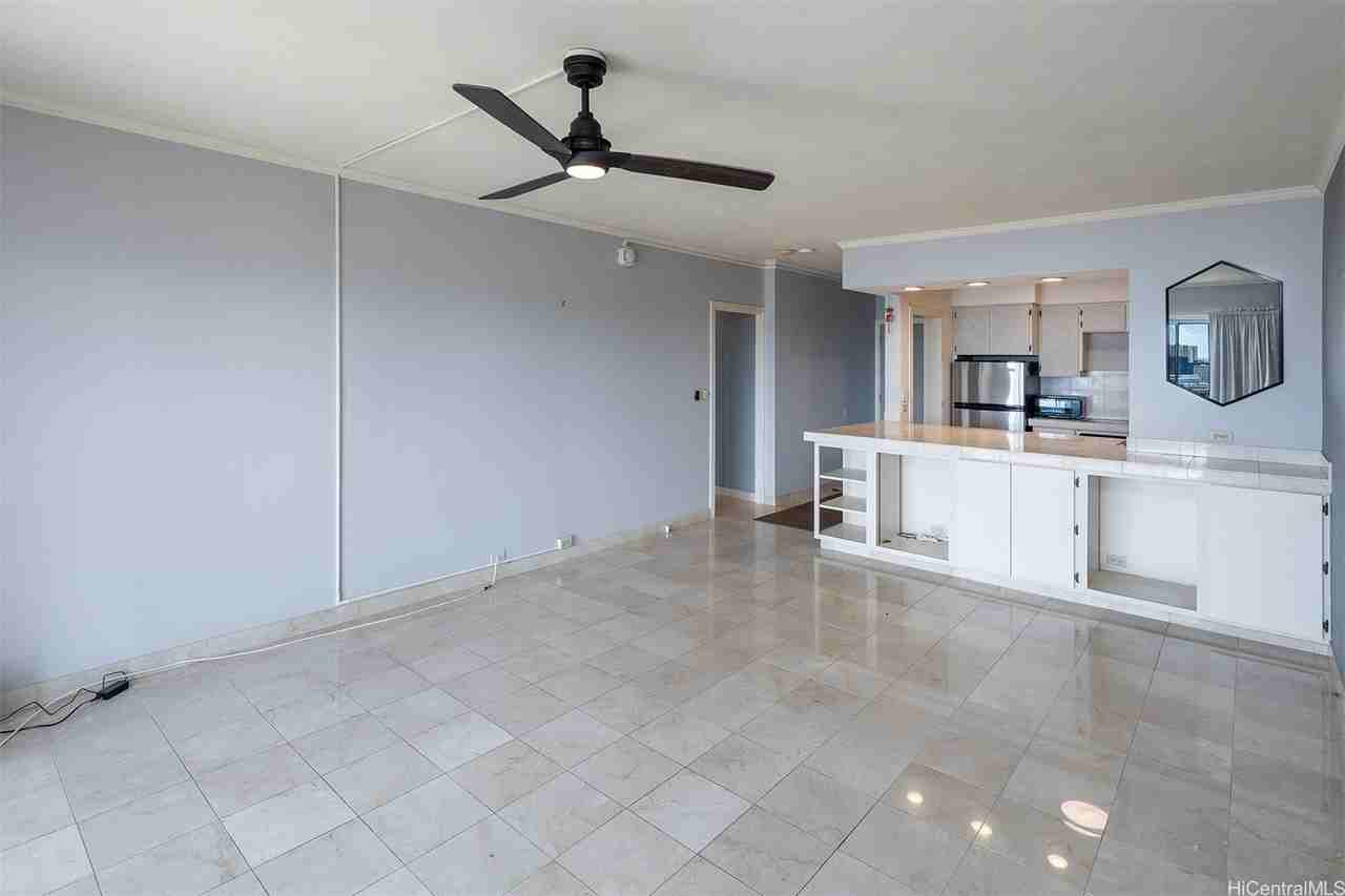 1001 Wilder Avenue #902 - Photo 3 of 19